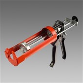 DEN BRAVEN Aplikační pistole na kotvy 380ml